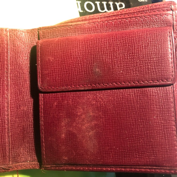 Cartier wallet authentic slightly used - Picture 3 of 8